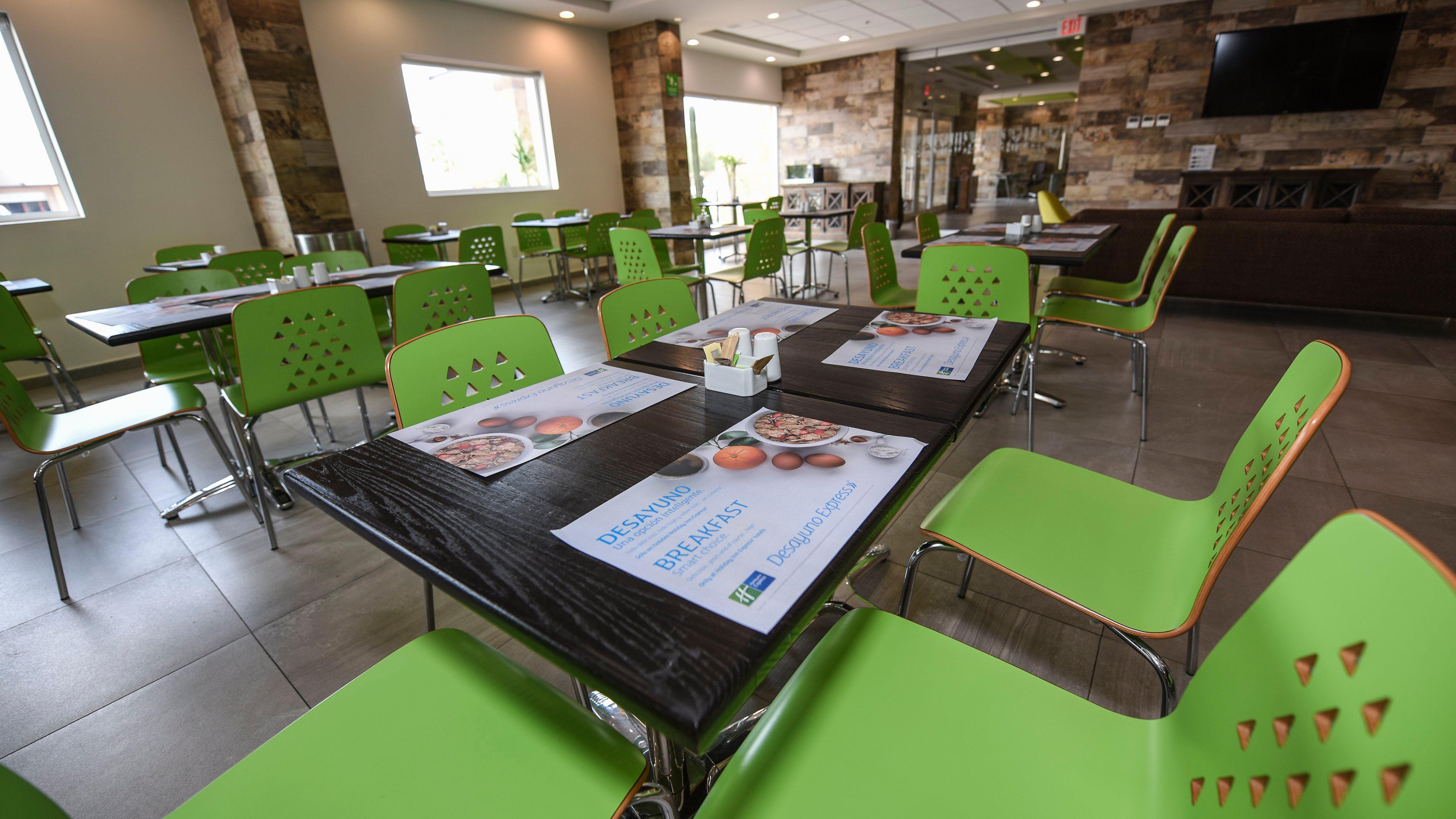 Holiday Inn Express And Suites Celaya By Ihg Екстер'єр фото