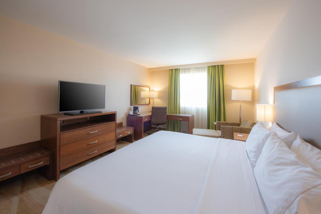 Holiday Inn Express And Suites Celaya By Ihg Екстер'єр фото