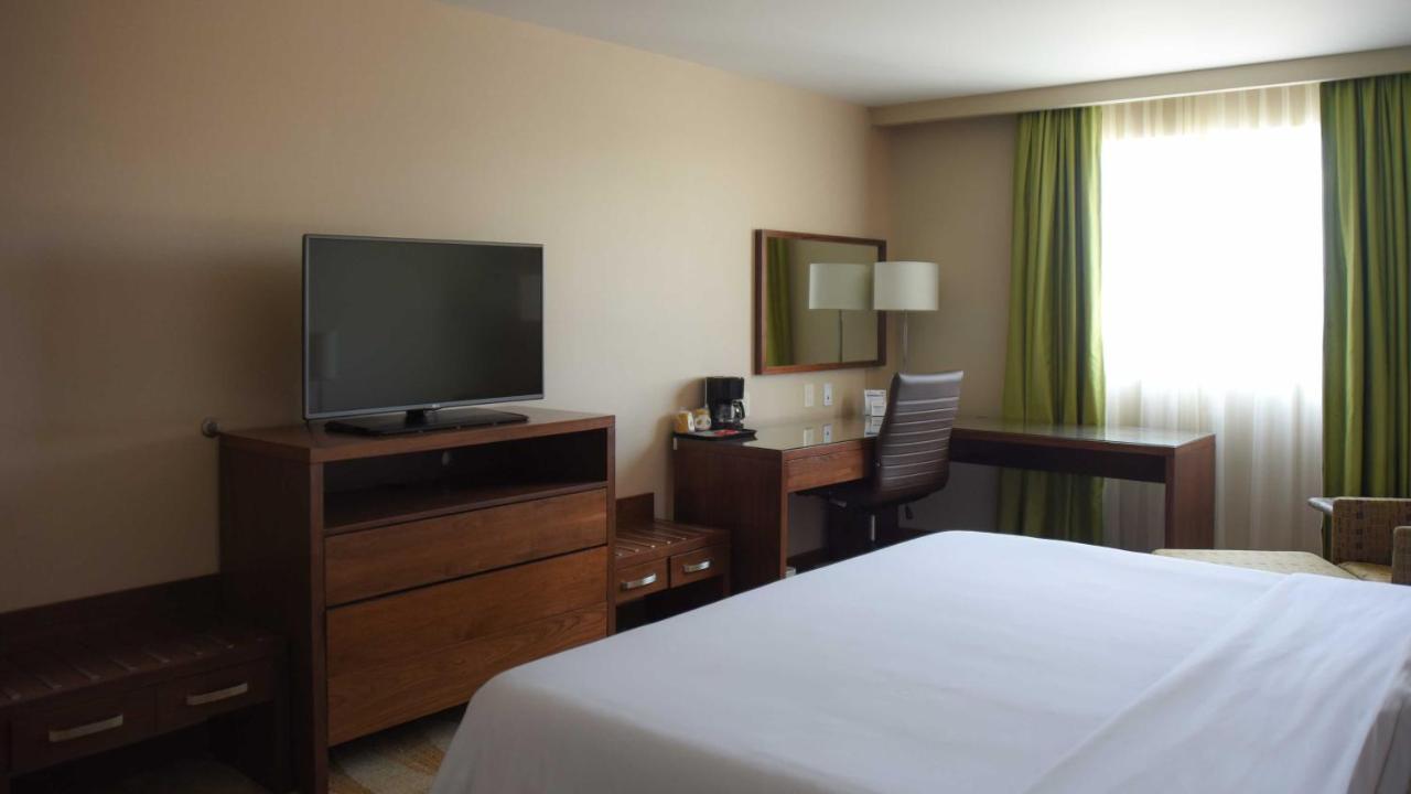 Holiday Inn Express And Suites Celaya By Ihg Екстер'єр фото