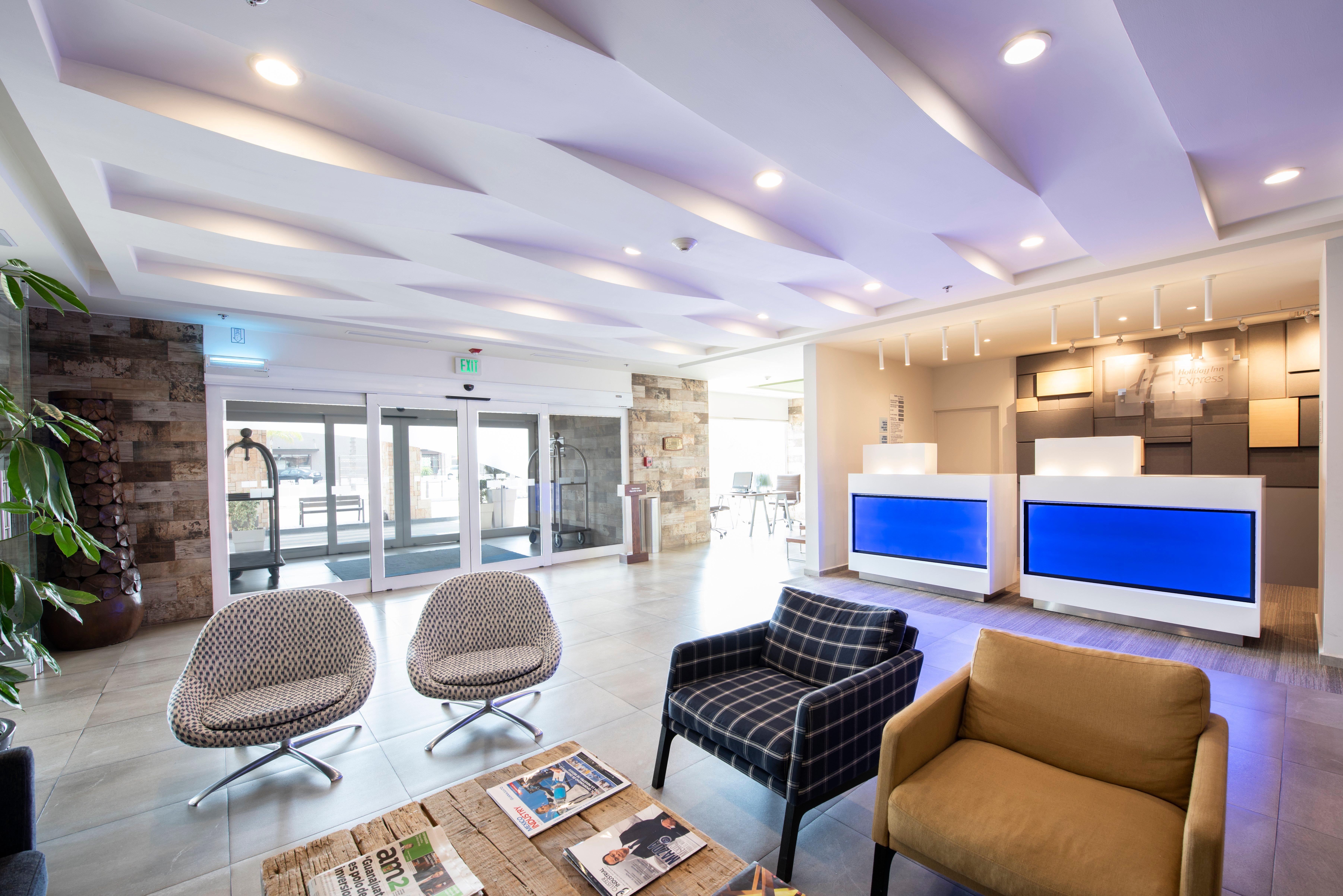 Holiday Inn Express And Suites Celaya By Ihg Екстер'єр фото